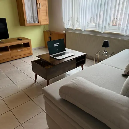 公寓 3 Zimmerwohnung Mit 2 Schlafzimmer Balkon Kueche Tv Wlan