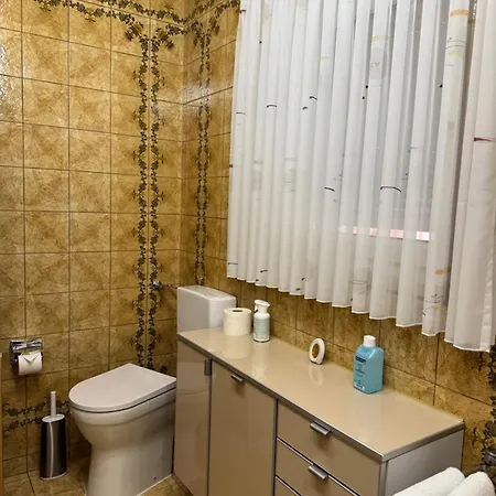 公寓 3 Zimmerwohnung Mit 2 Schlafzimmer Balkon Kueche Tv Wlan