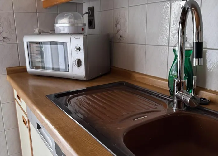 Appartement 3 Zimmerwohnung Mit 2 Schlafzimmer Balkon Kueche Tv Wlan Langenzenn