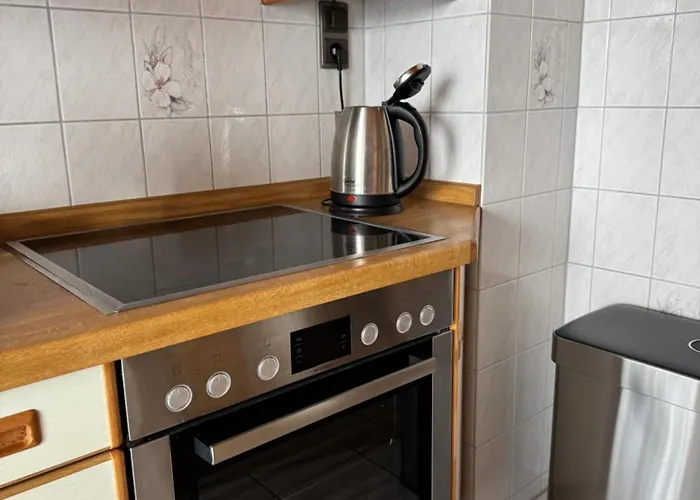 3 Zimmerwohnung Mit 2 Schlafzimmer Balkon Kueche Tv Wlan Langenzenn