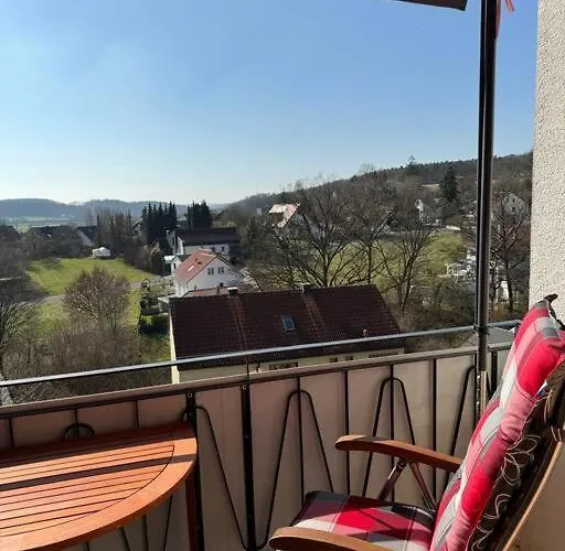 Daire 3 Zimmerwohnung Mit 2 Schlafzimmer Balkon Kueche Tv Wlan Langenzenn