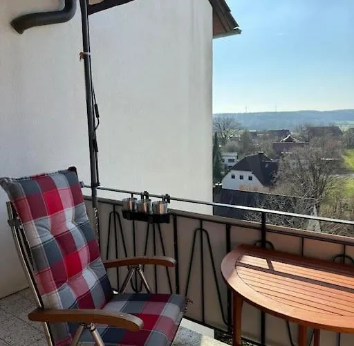 3 Zimmerwohnung Mit 2 Schlafzimmer Balkon Kueche Tv Wlan Daire Langenzenn