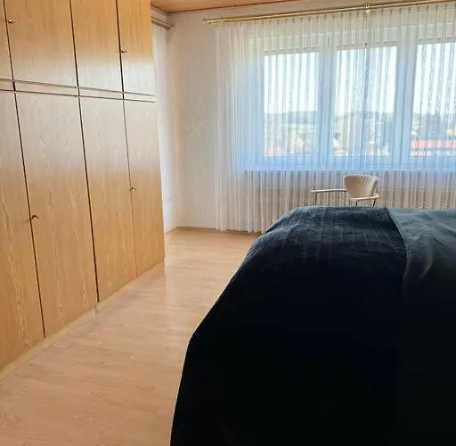 Daire 3 Zimmerwohnung Mit 2 Schlafzimmer Balkon Kueche Tv Wlan *