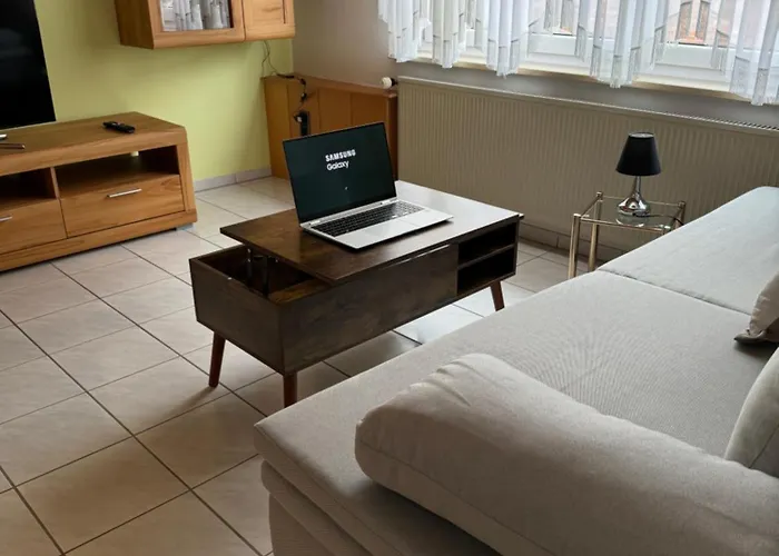 Daire 3 Zimmerwohnung Mit 2 Schlafzimmer Balkon Kueche Tv Wlan